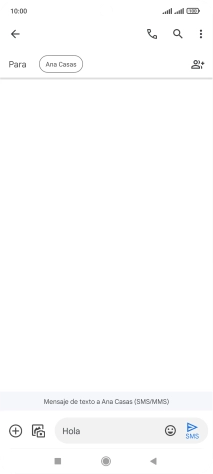 Pulsa el icono de envío cuando termines de escribir el mensaje corto.