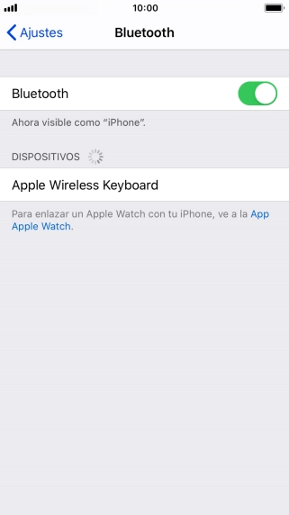 Pulsa el dispositivo Bluetooth deseado y sigue las indicaciones de la pantalla para vincular el dispositivo al teléfono.