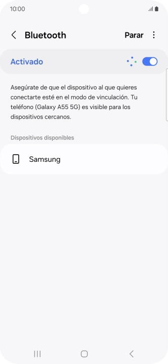 Pulsa el dispositivo Bluetooth deseado y sigue las indicaciones de la pantalla para vincular el dispositivo al teléfono.