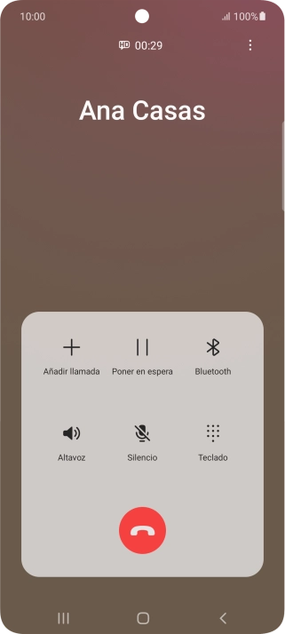 Pulsa el icono de finalizar llamada.