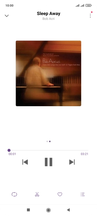 Pulsa la flecha hacia la derecha para ir al archivo de música siguiente.