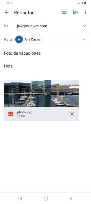 Pulsa el icono de envío cuando termines de escribir el correo electrónico.