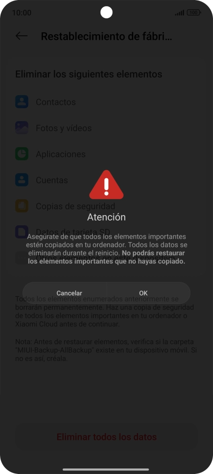 Pulsa OK. Espera unos instantes mientras el teléfono restablece la configuración predeterminada. Sigue las indicaciones de la pantalla para configurar el teléfono y dejarlo listo para su uso.