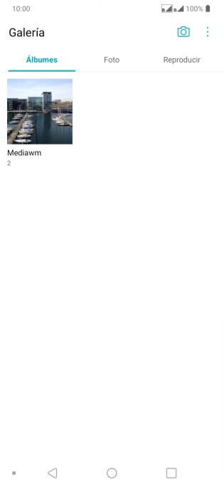 Pulsa Álbumes y desplázate a la carpeta deseada.