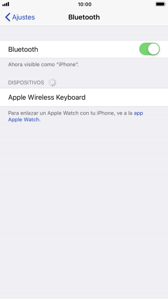 Pulsa el dispositivo Bluetooth deseado y sigue las indicaciones de la pantalla para vincular el dispositivo al teléfono.