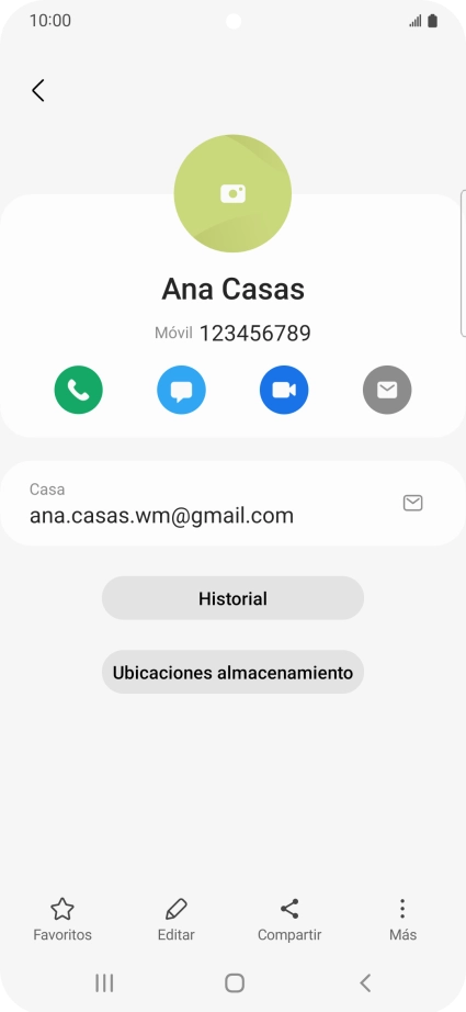 Pulsa el icono de realizar llamadas.