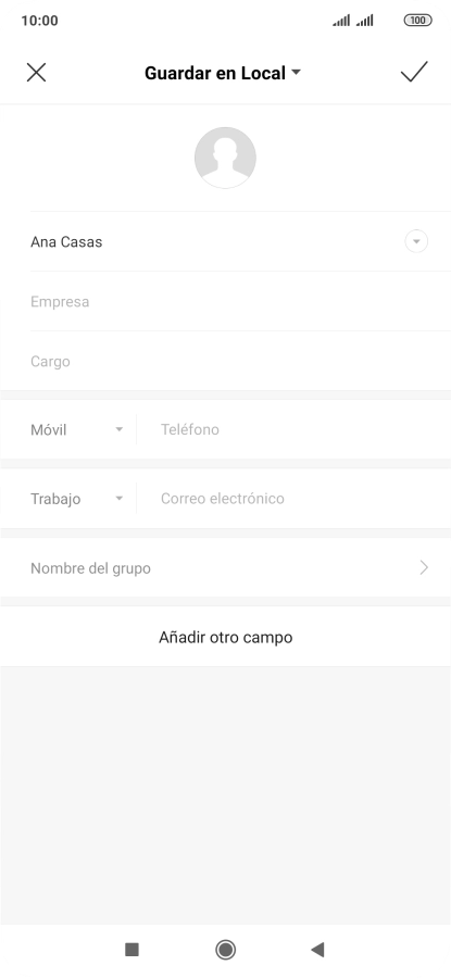 Pulsa Teléfono e introduce el número de teléfono deseado.