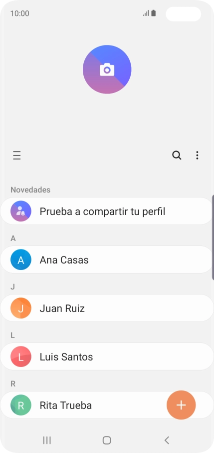 Pulsa el icono de nuevo contacto.