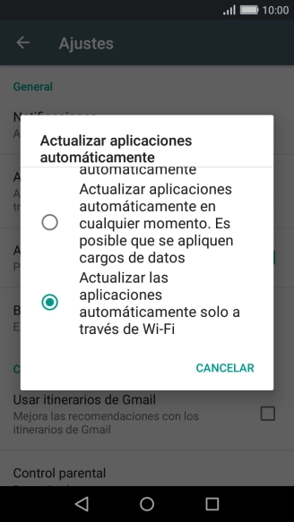 Para activar la actualización automática de apps a través de wifi, pulsa Actualizar las aplicaciones automáticamente solo a través de Wi-Fi.