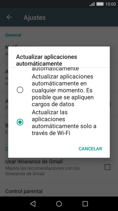 Para activar la actualización automática de apps a través de wifi, pulsa Actualizar las aplicaciones automáticamente solo a través de Wi-Fi.
