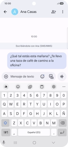 Empieza una conversación y pulsa el icono de IA.