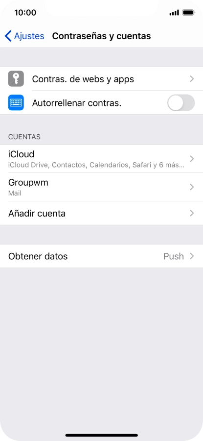 Pulsa el nombre de la cuenta de correo electrónico que acabas de crear.