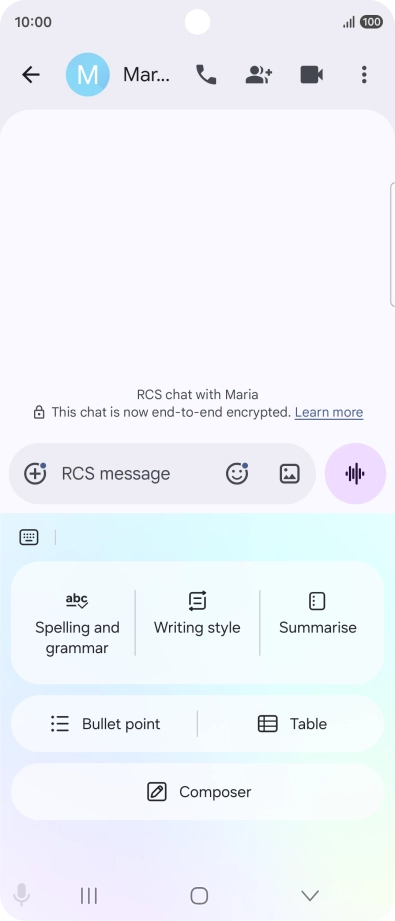 To generate a text, press Composer and follow the instructions on the screen to use the function.