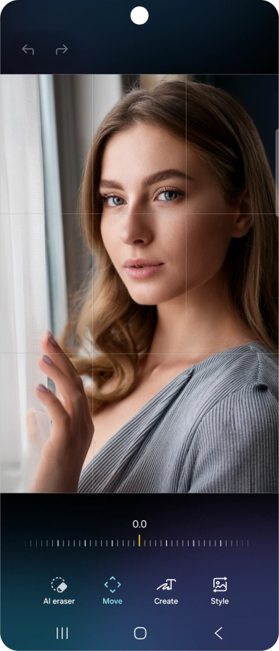 To move objects on your picture, press Move and follow the instructions on the screen to use the function.
