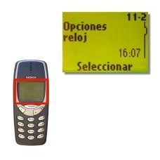 Vaya a Opciones reloj y pulse Seleccionar.