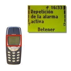 La pantalla muestra Repetición de la alarma activa y la alarma volverá a sonar a los cinco minutos.