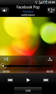 Press the shuffle icon.Depending on the current setting, the function is turned on or off.