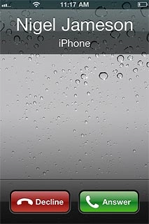 If the key lock is turned off:Press Decline to reject a call.