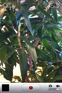 To turn on video light:Press the video light icon.