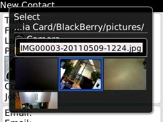 To use a saved picture:Go to the required folder.Highlight the required picture and press the Navigation key.