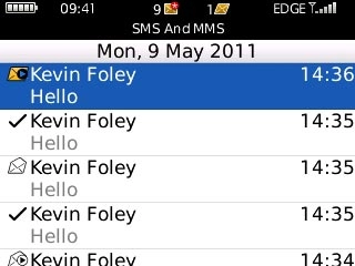 Highlight the required picture message and press the Navigation key.