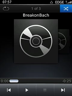 Press the shuffle icon.Depending on the current setting, the function is turned on or off.