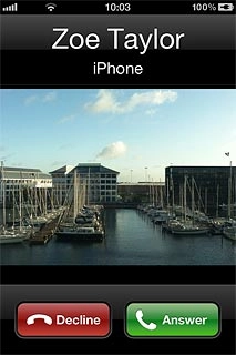 If the key lock is turned off:Press Answer.