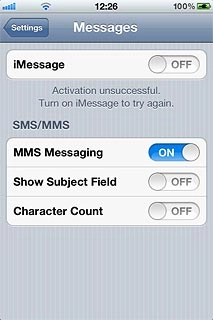 Press the indicator next to iMessage.Depending on the current setting, the function is turned on or off.