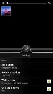 Press Geo-tag photos to turn the function on or off.