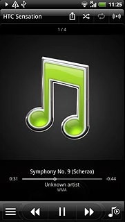Press the shuffle icon.Depending on the current setting, the function is turned on or off.