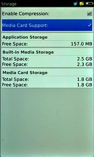 When the box next to the menu item is ticked (V), use of memory card is turned on.