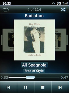 Press the shuffle icon.Depending on the current setting, the function is turned on or off.