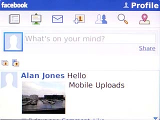 Scroll to the pictures icon and press the Navigation key.
