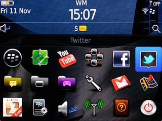 Scroll to Twitter and press the Navigation key.