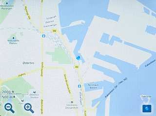 You can now use the application.Please note that Google Maps isn't part of the original application package and therefore only a general description is given here.You have the following options:Plan a routeView directionsView traffic informationView current locationView the location of your friendsFind companies