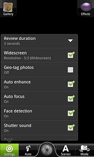 Press Geo-tag photos to turn the function on or off.