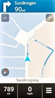 The distance and the current speed are displayed at the bottom of the display.Follow the instructions on the display to go to the selected destination.