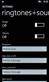 Press the field below Ringtone.