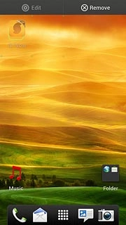 Drag the shortcut to Remove.