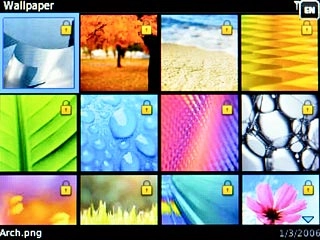 If you select a folder:Highlight the required picture and press the Navigation key.