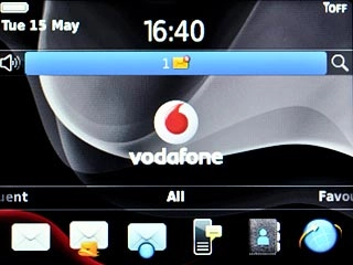 The text/picture message icon shows that you've received a new text or picture message.Further information:Read text messageRead picture message