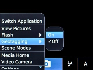 Highlight On or Off and press the Navigation key.