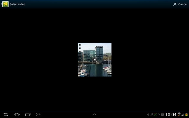 Press the required video clip.Follow the instructions on the display to upload the selected video clip to YouTube.