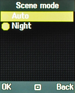 Highlight the required setting and press the Navigation key.