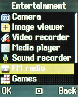 Scroll to FM radio and press the Navigation key.