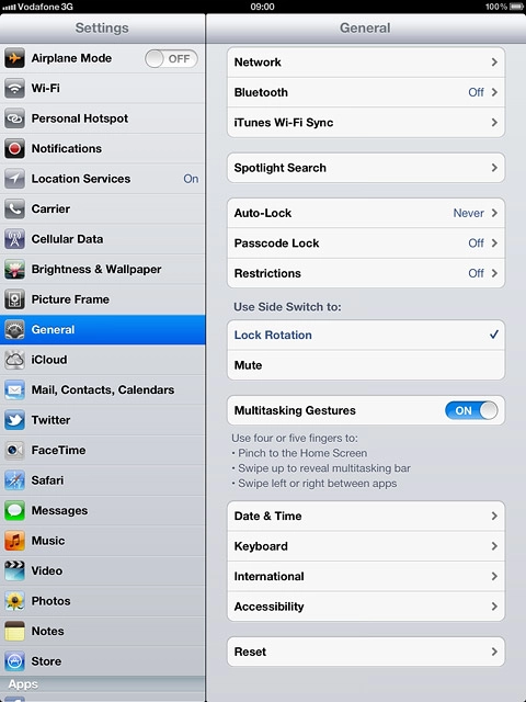 Press International.