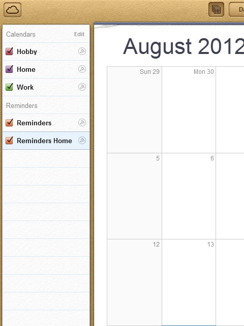 Select the edit icon next to the required calendar.