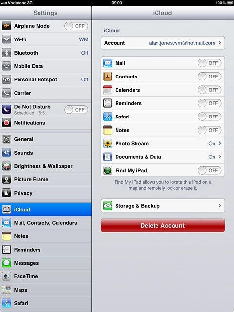 Press iCloud.Log on to iCloud if you're asked to do so.