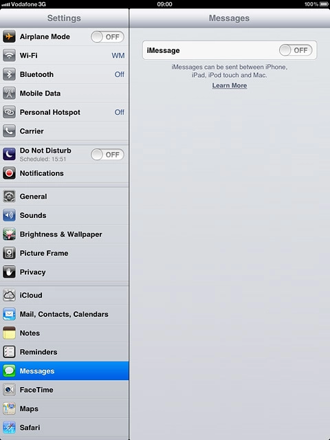 Press the indicator next to iMessage.Depending on the current setting, the function is turned on or off.