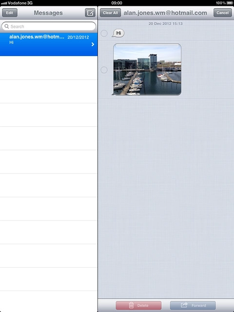 Press the required iMessage to tick it.